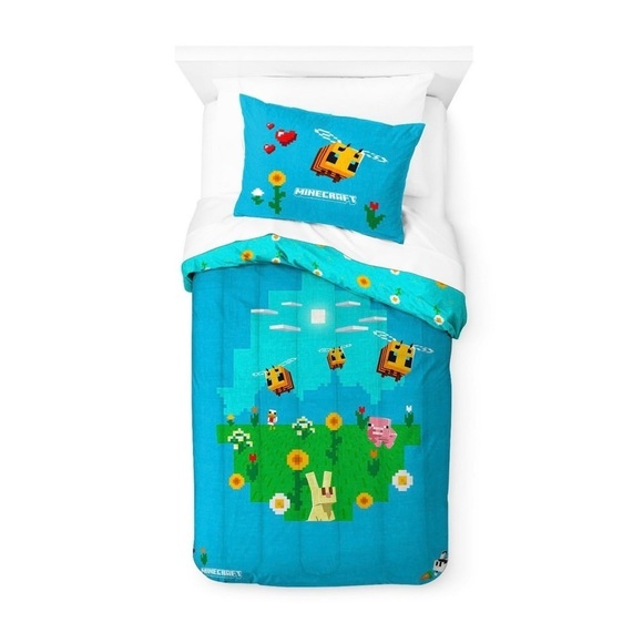 **new in Box** Minecraft Bees Knees Kids 2 piece Twin/Full Reversible Comforter